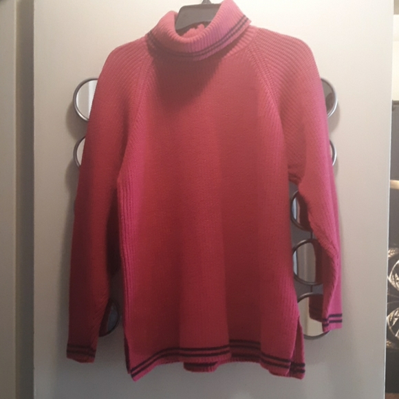 🌺KNIT Sweater - Picture 1 of 2